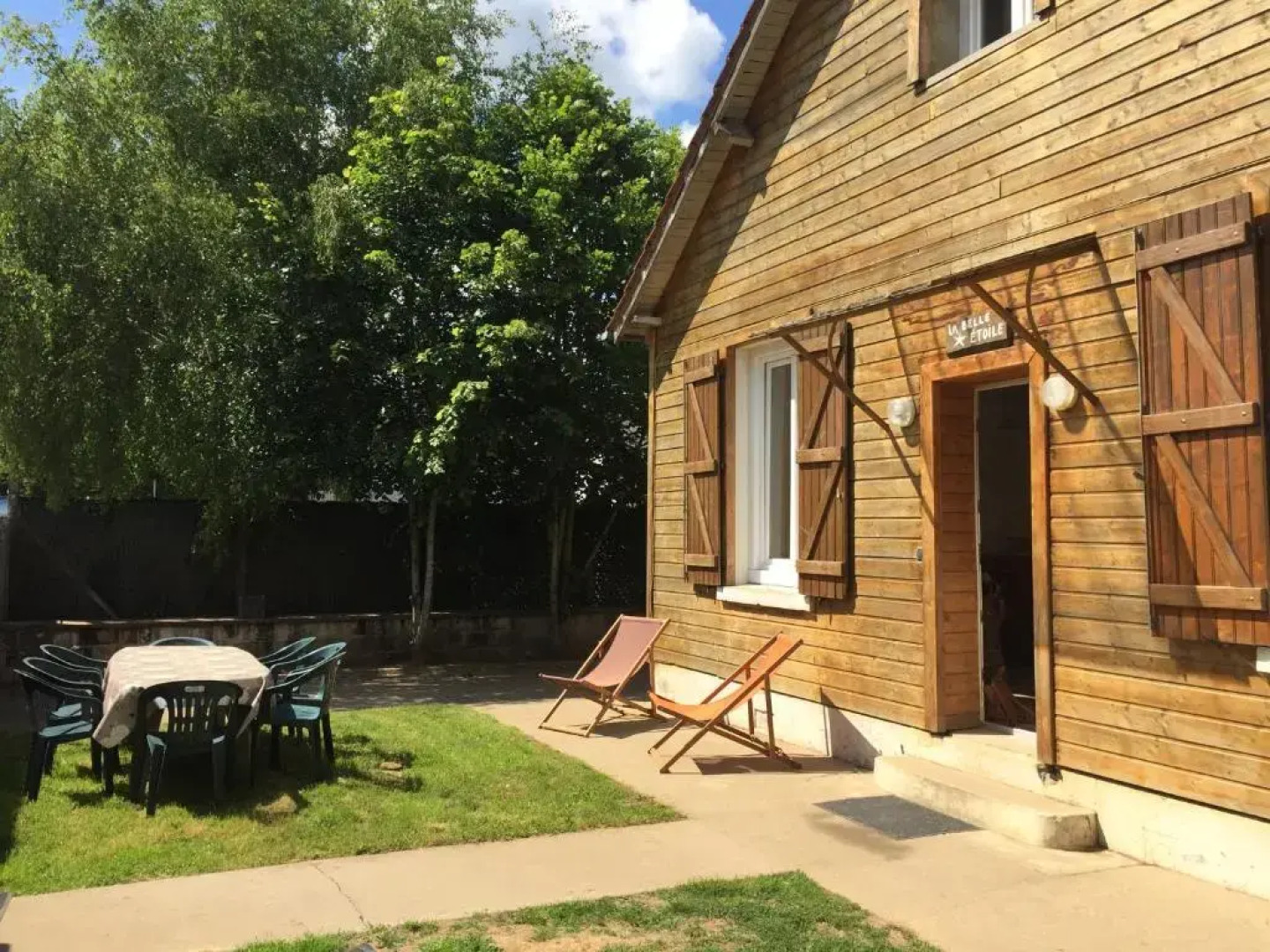 Hébergements le Camp D'auneau - La Belle Étoile