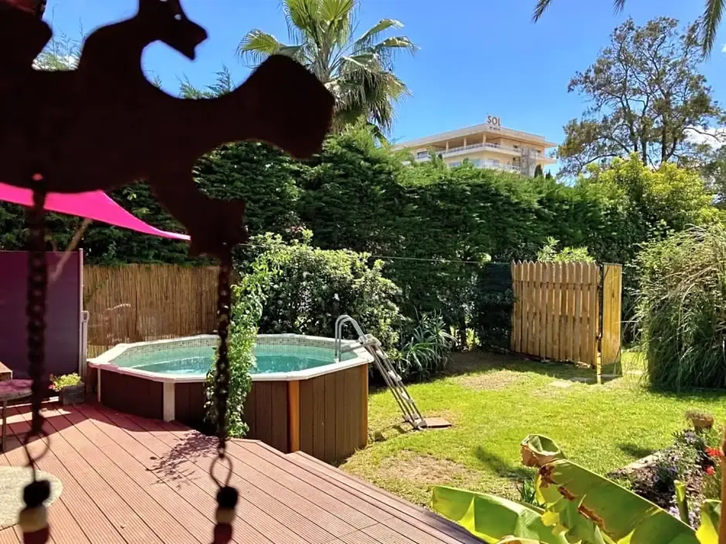 Romantic Private Cabin