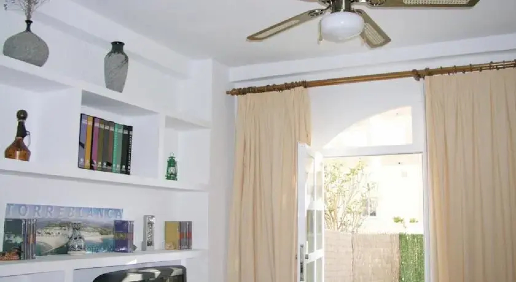 Apartamentos Torreblanca 3000
