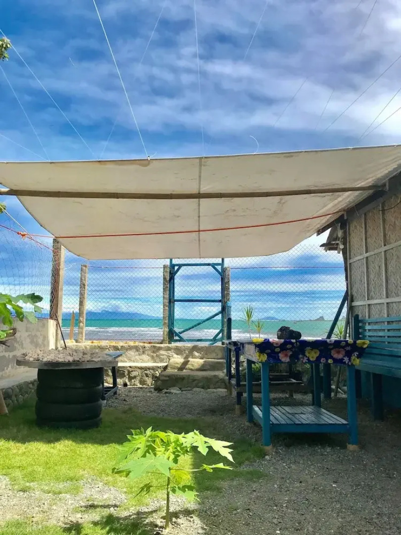 Dew Drop Inn Oceanside B&B