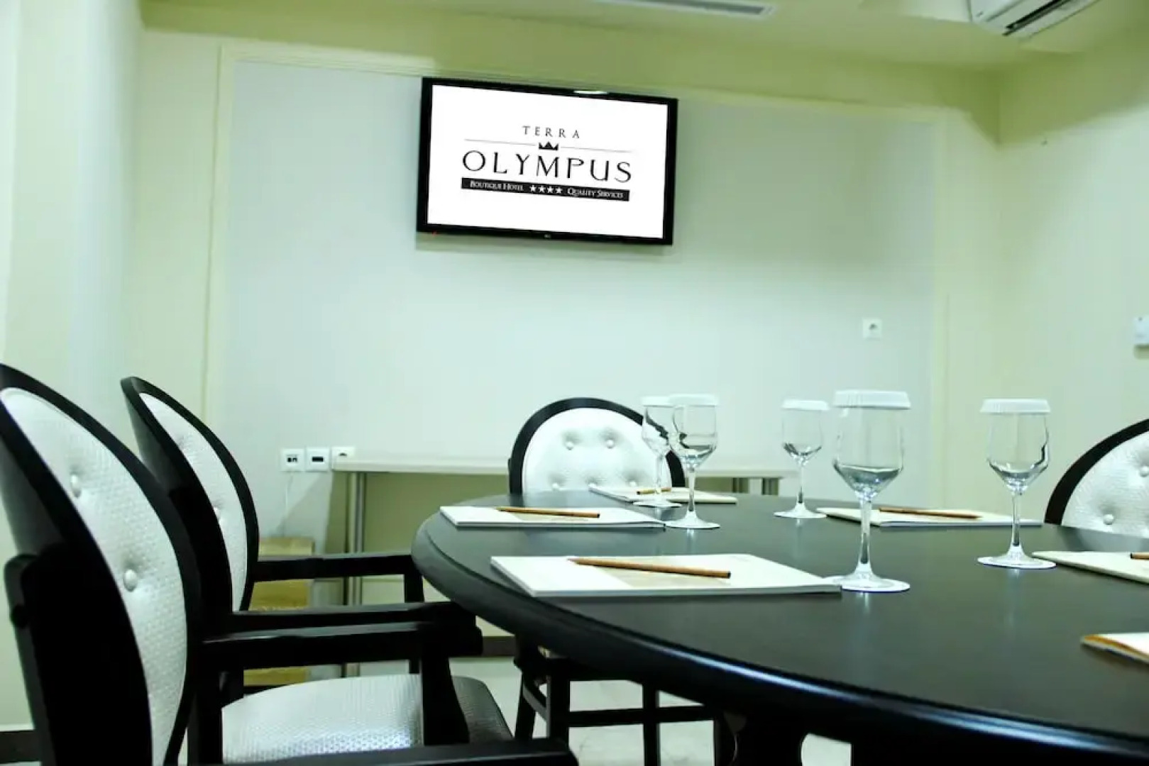 Olympus Terra Boutique Hotel