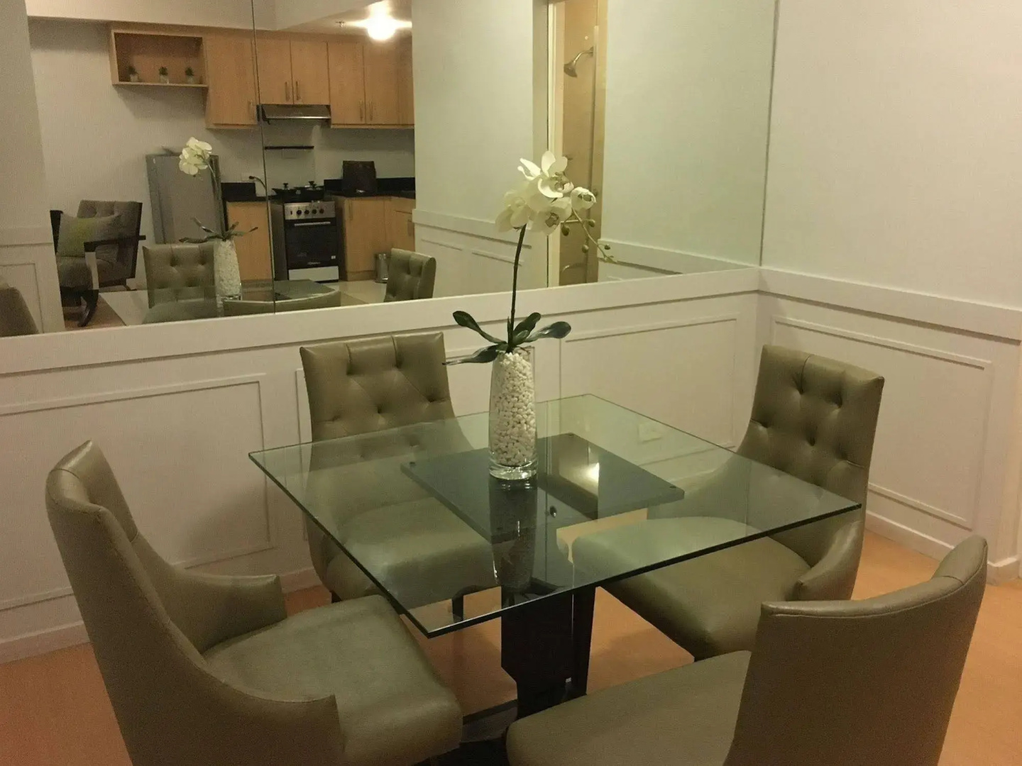 Avant Serviced Suites