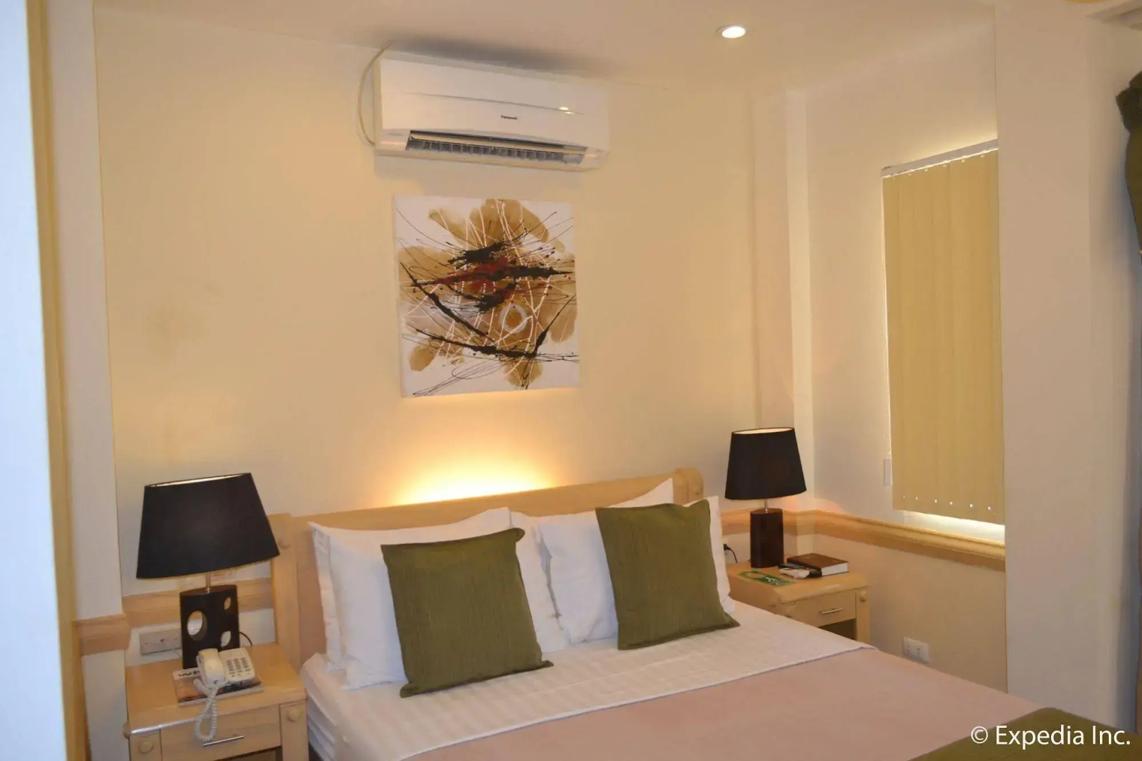 Phela Grande Residences