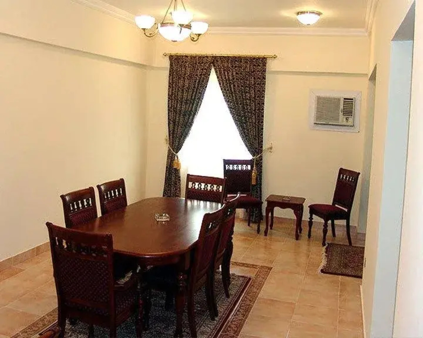 Al Sadd Suites Hotel