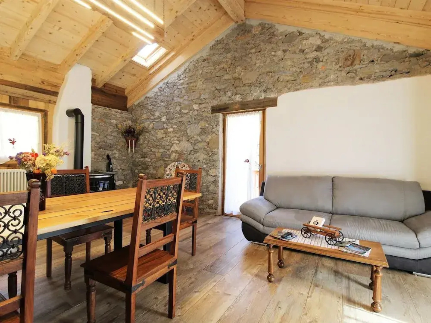 Belvilla by OYO Pleasant Holiday Home With Garden