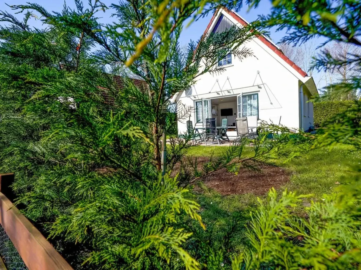 Detached Holiday Home near Veerse Meer & Marina