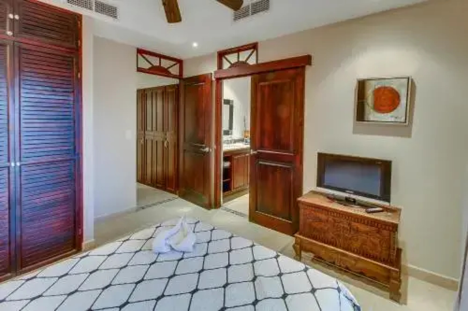 Incredible Beach Views in Fantastic Condo Complex