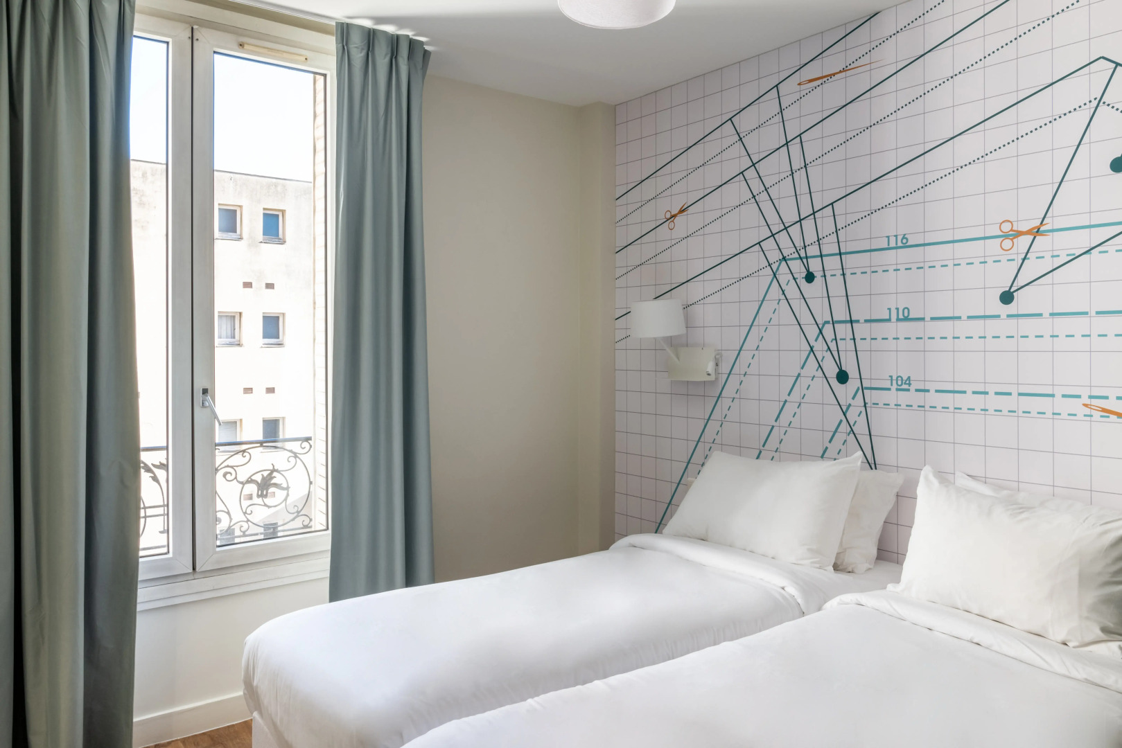 Отель ibis Styles Asnieres Centre