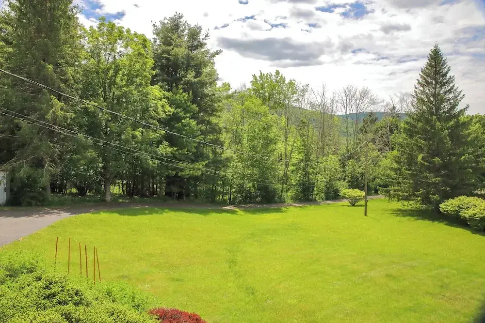 Vacation Rental Home ~ 2 Mi to Windham Mountain!