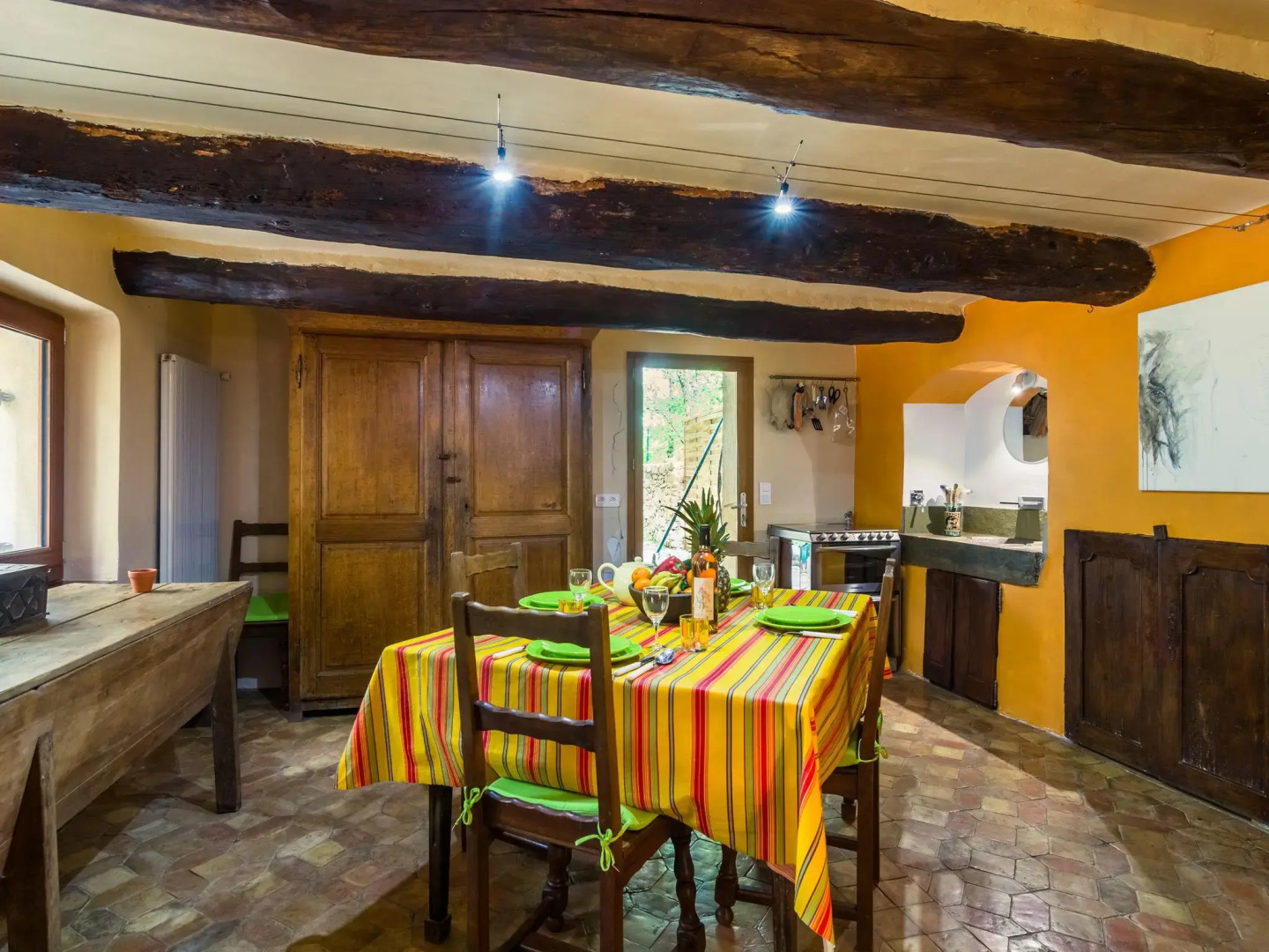 Traditional Holiday Home with Swimming Pool in Fayence