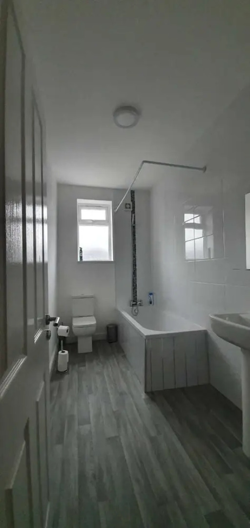 Fantastic New Room-2