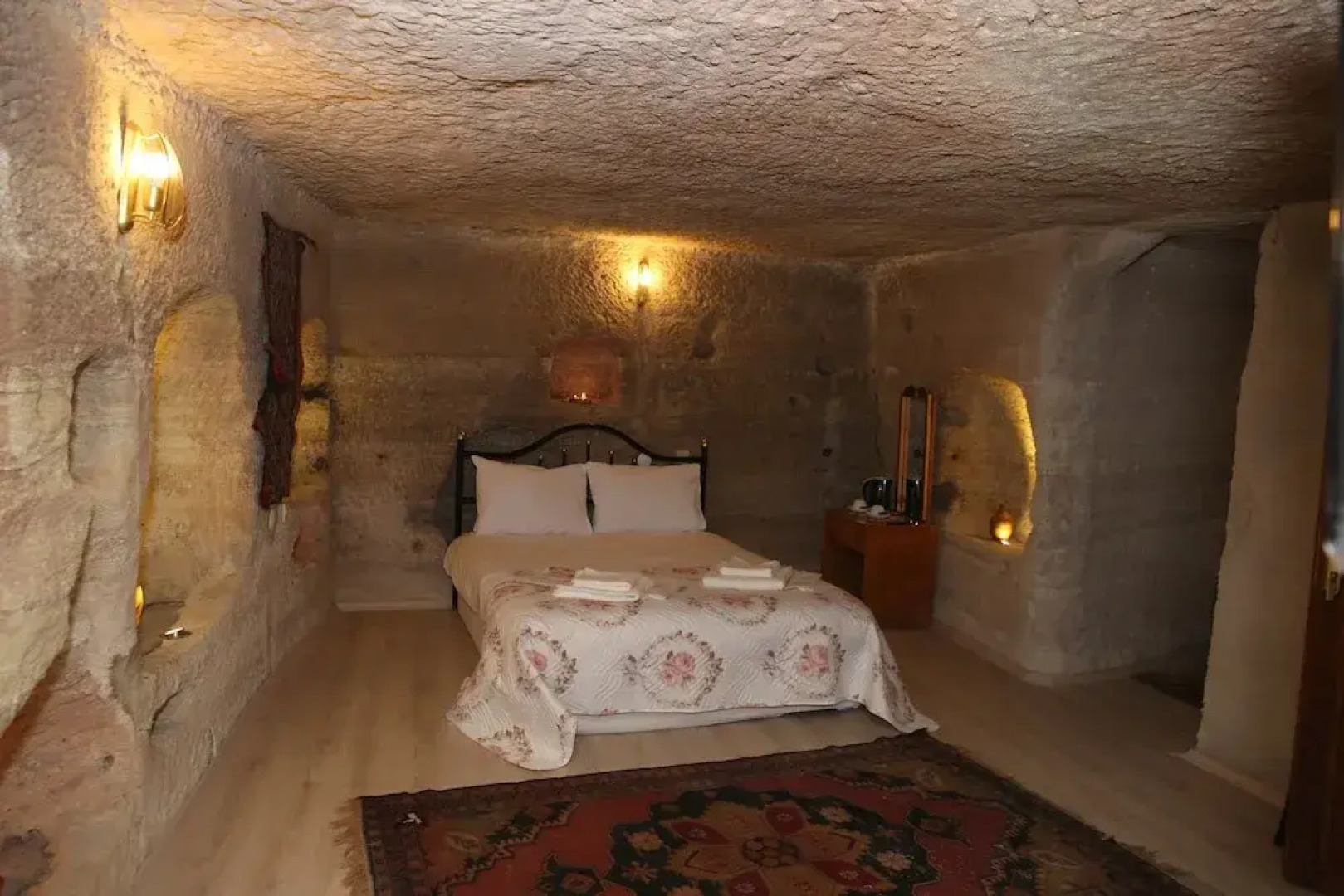 Unicorn Cave Hotel