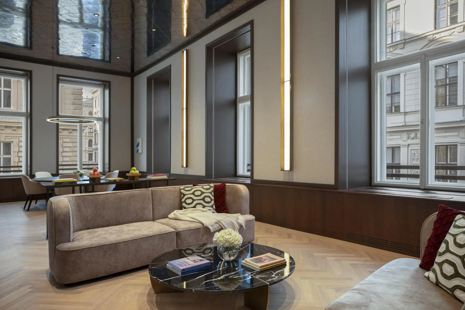 Almanac Palais Vienna