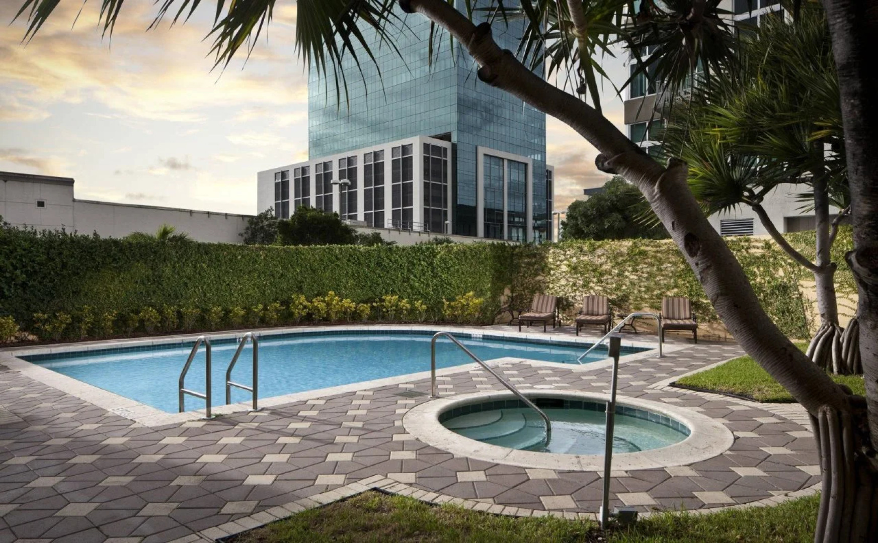 Courtyard by Marriott Miami Dadeland