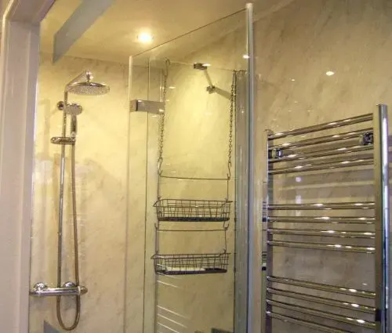 Picaroons Bed and Breakfast