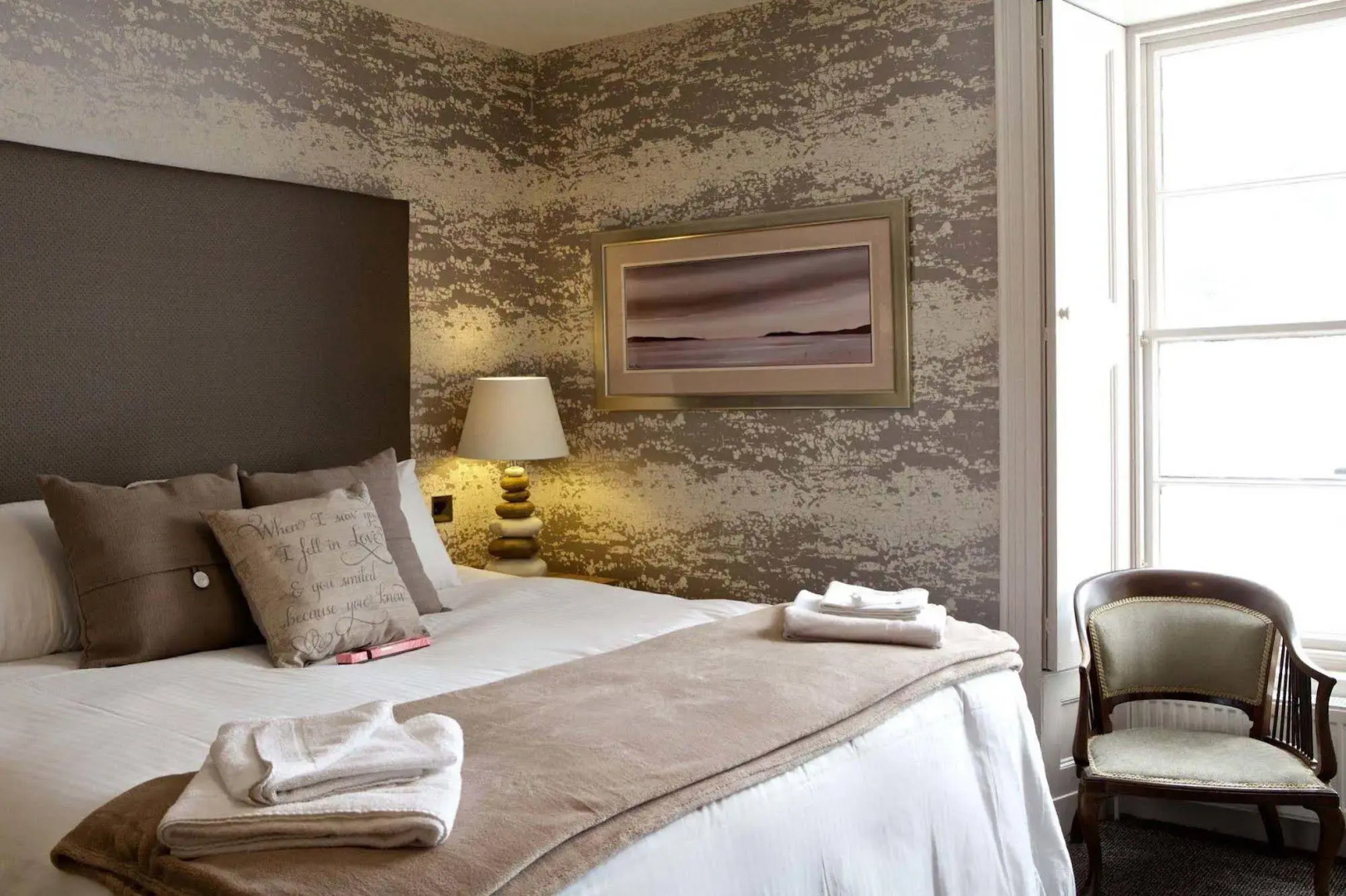 The Tower Gastro Pub & Apartments