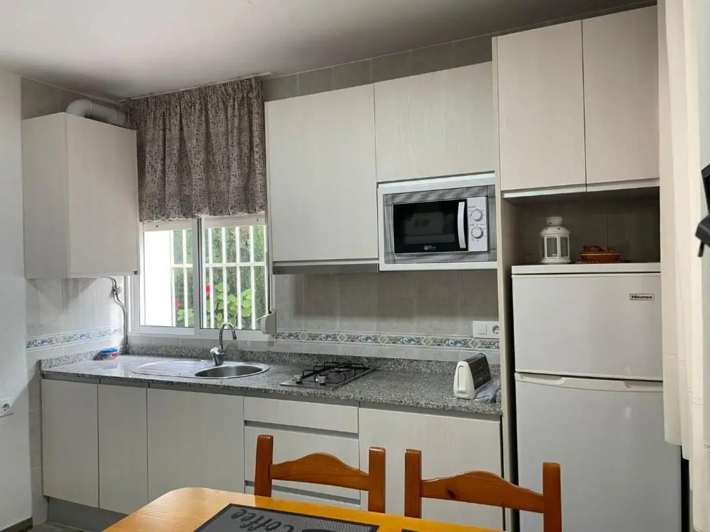 Apartamentos Bolonia Paraiso