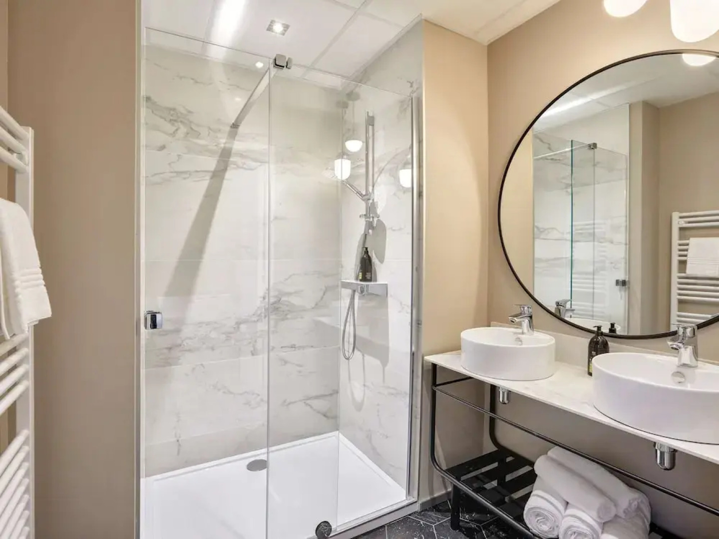 Aparthotel Adagio and Spa Vannes