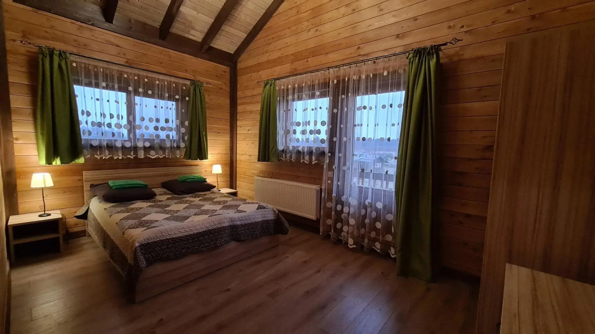 Коттедж Б1 на базе отдыха Новинки Парк