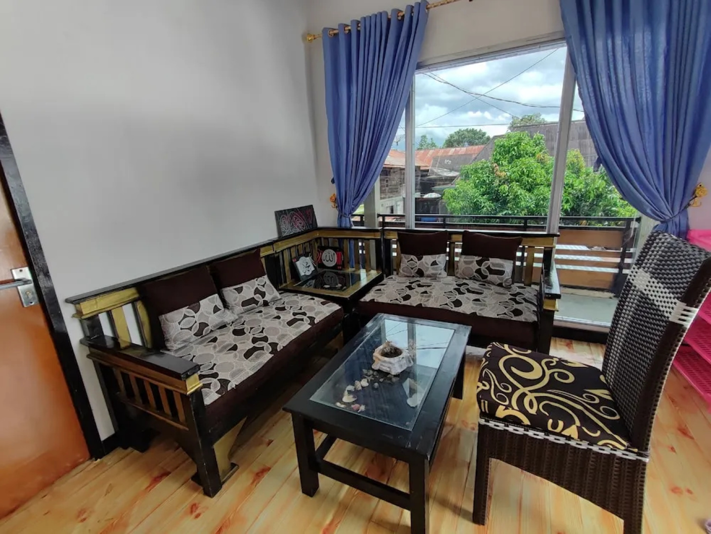 OYO 92357 Zzip Homestay