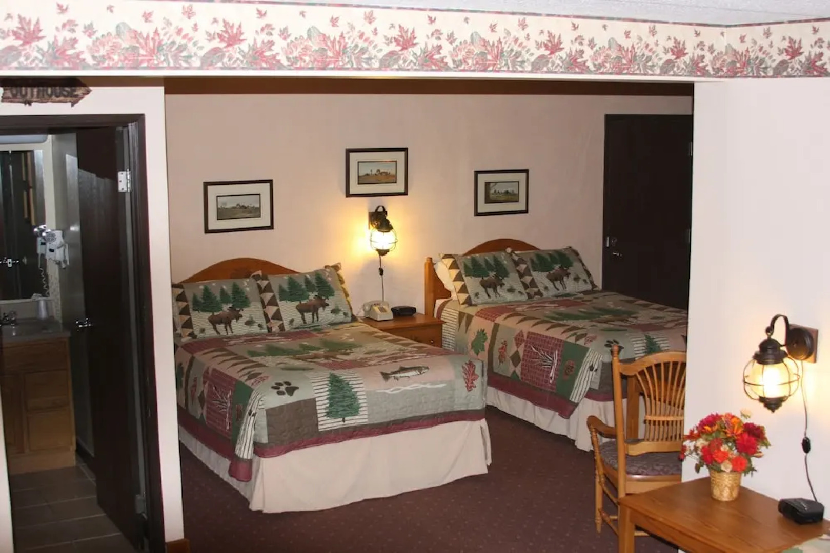 Gladstone Inn & Suites