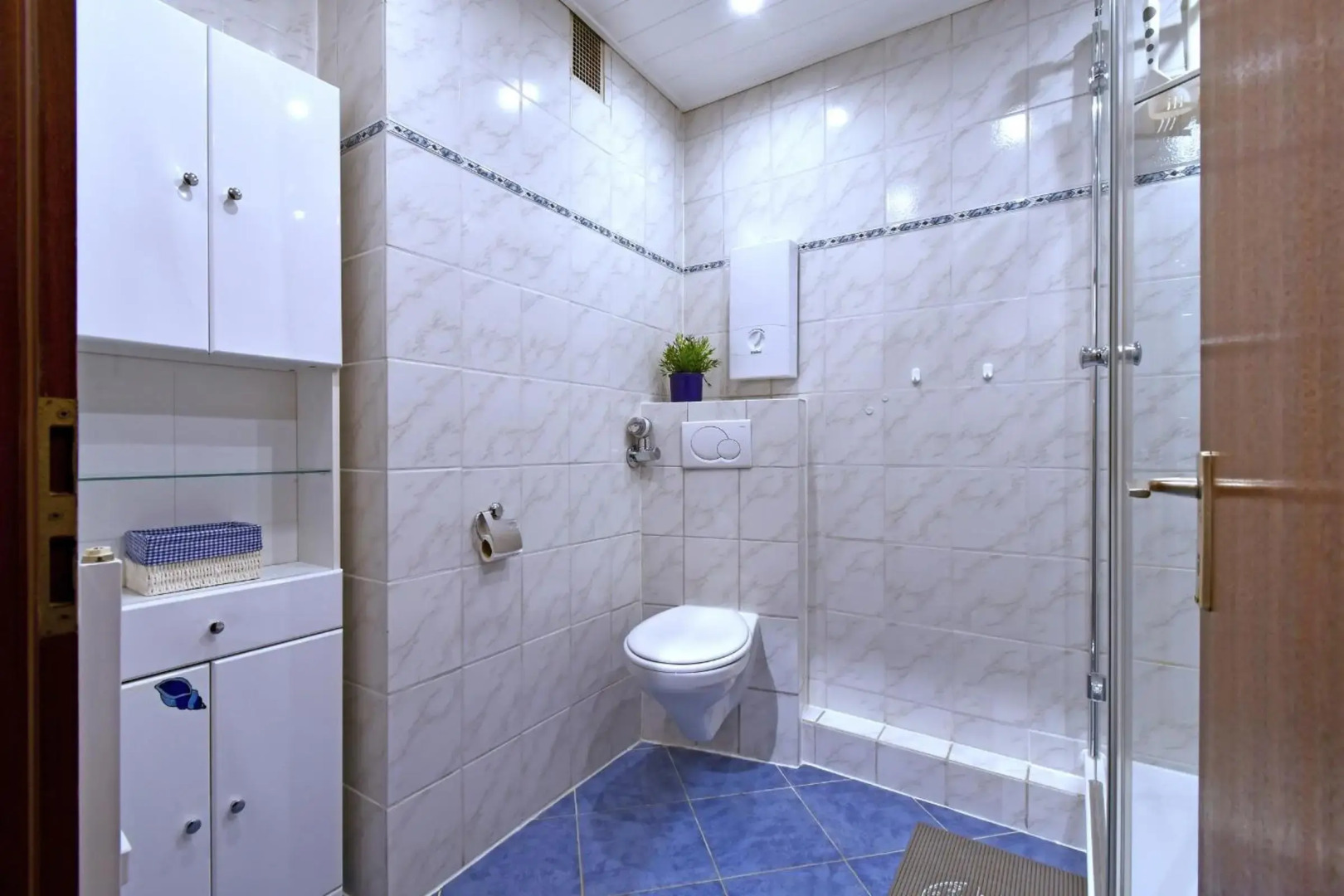 Res/314 - Residenz - Teilseeblick