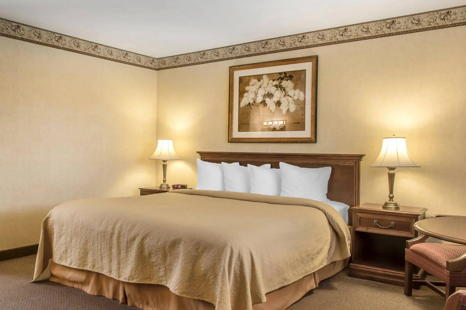 Quality Inn Breeze Manor