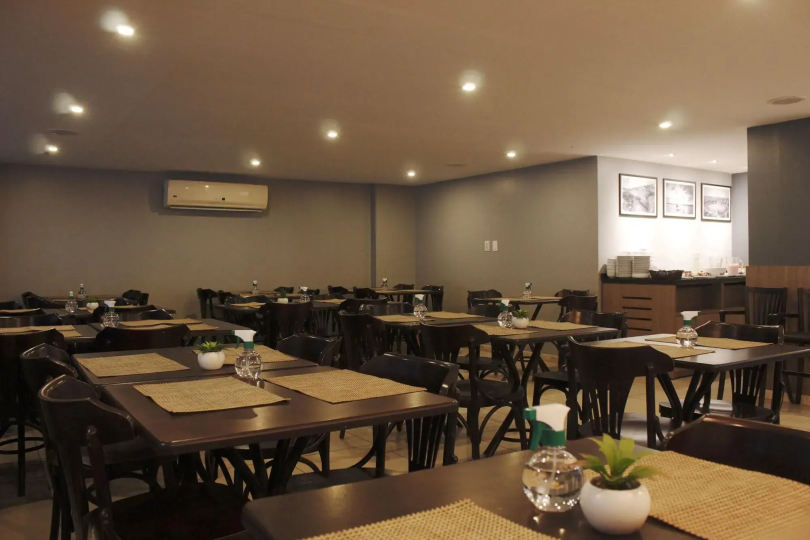 Happy Hotel Manaíra