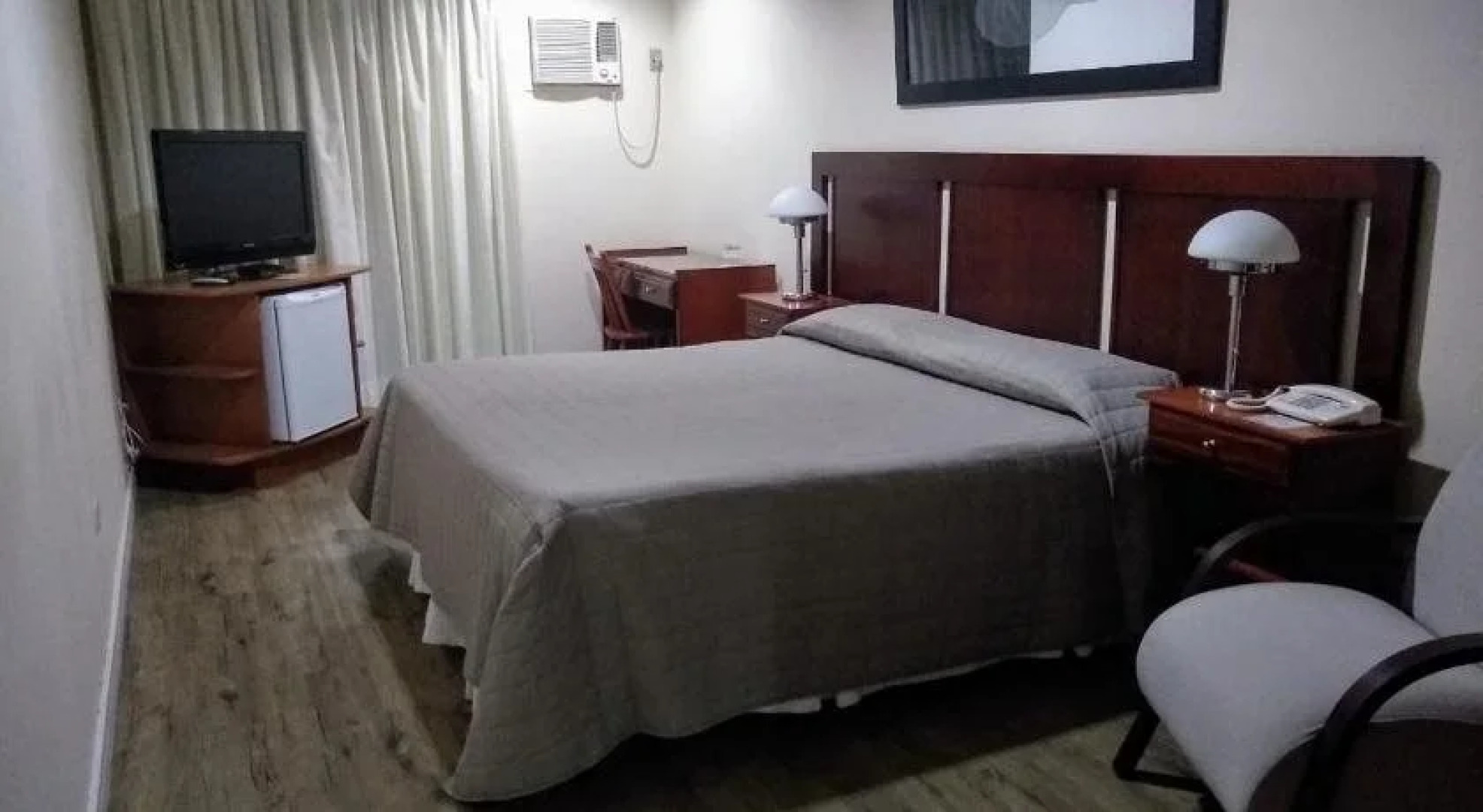 Radio Hotel Resort & Convention