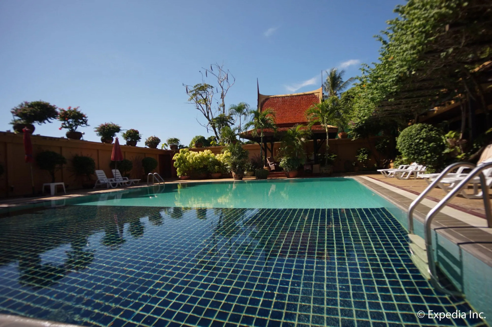 Bougainvillea Terrace House