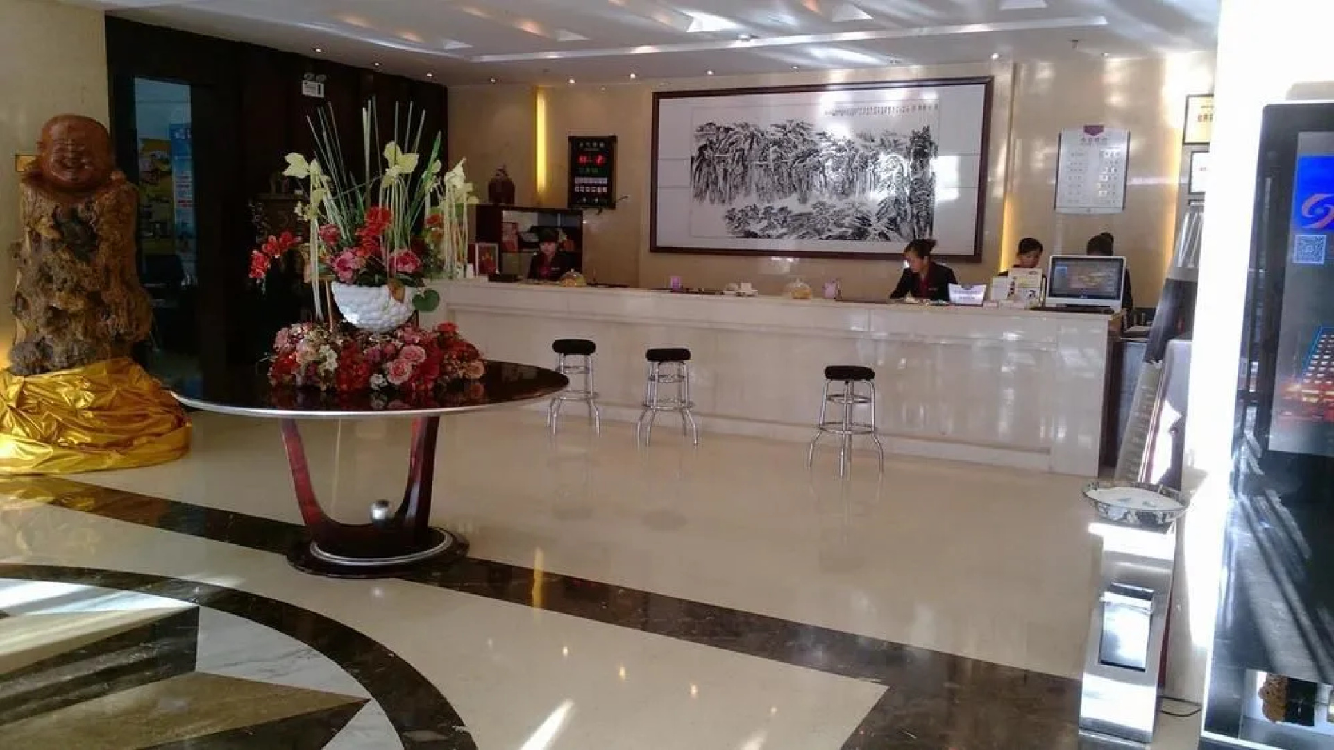 Fengsheng Zhongzhou Business Hotel