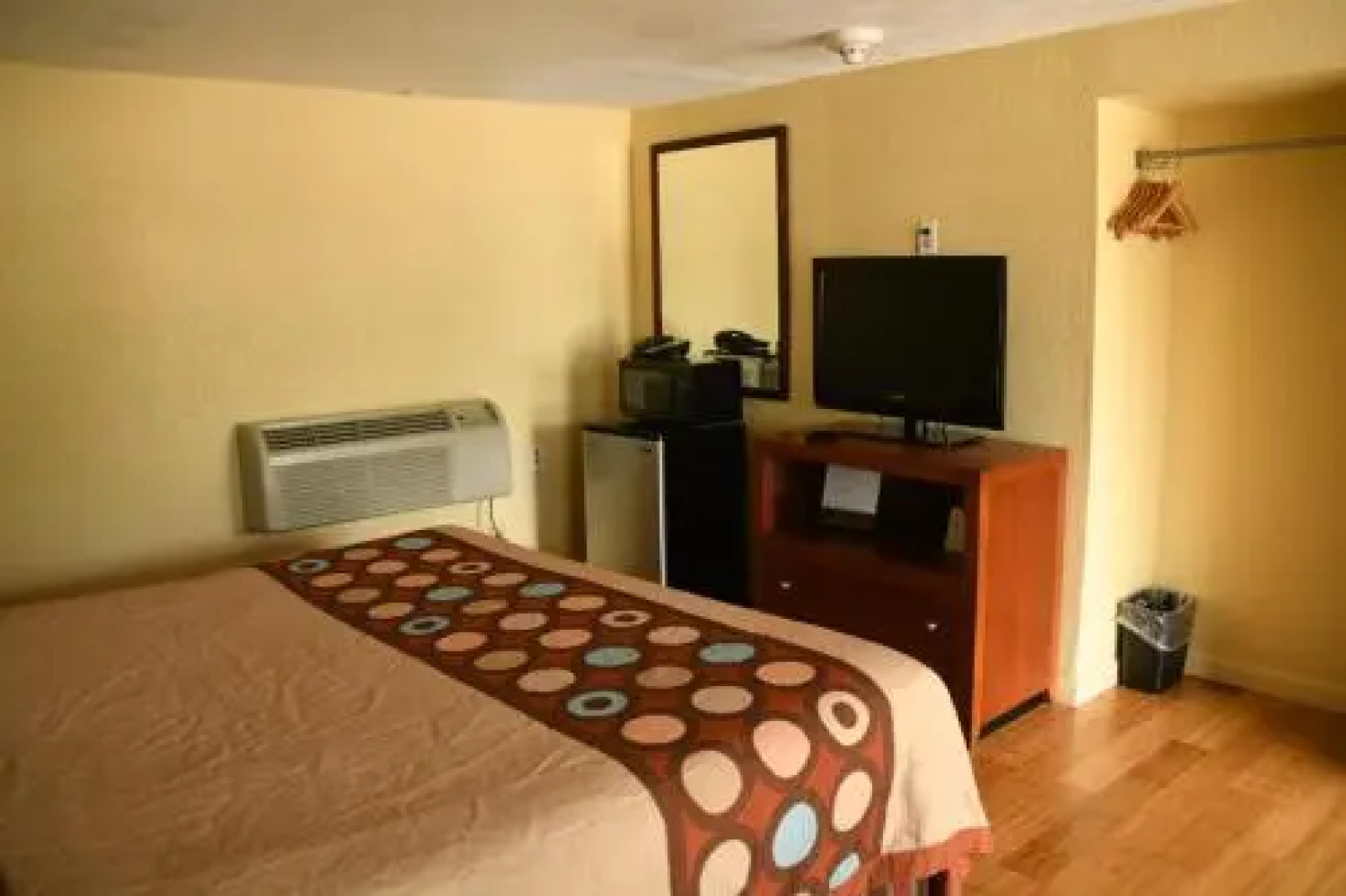 Super 8 Weymouth/boston Area