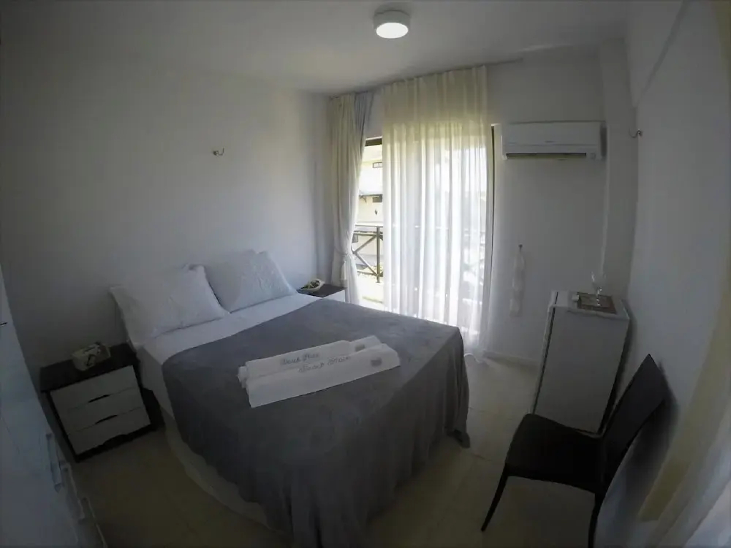 Duplex with Hot Tub near Beach by DM Apartments.