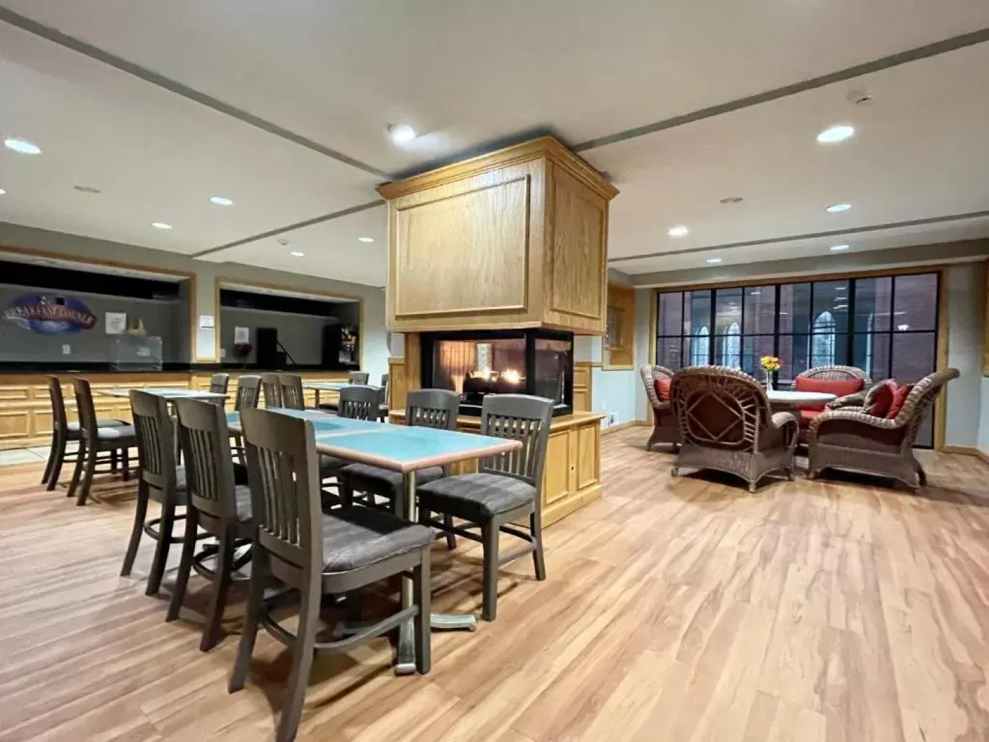 FairBridge Inn & Suites Fort Wayne