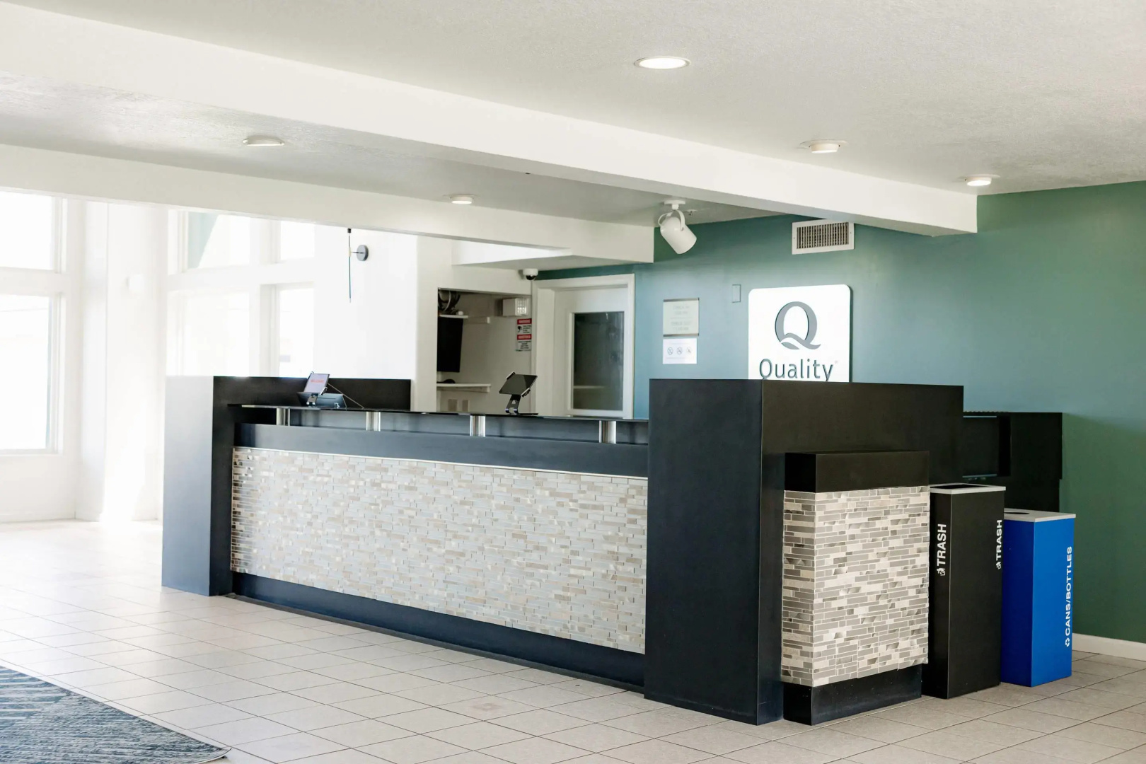 Quality Inn & Suites Lathrop - South Stockton