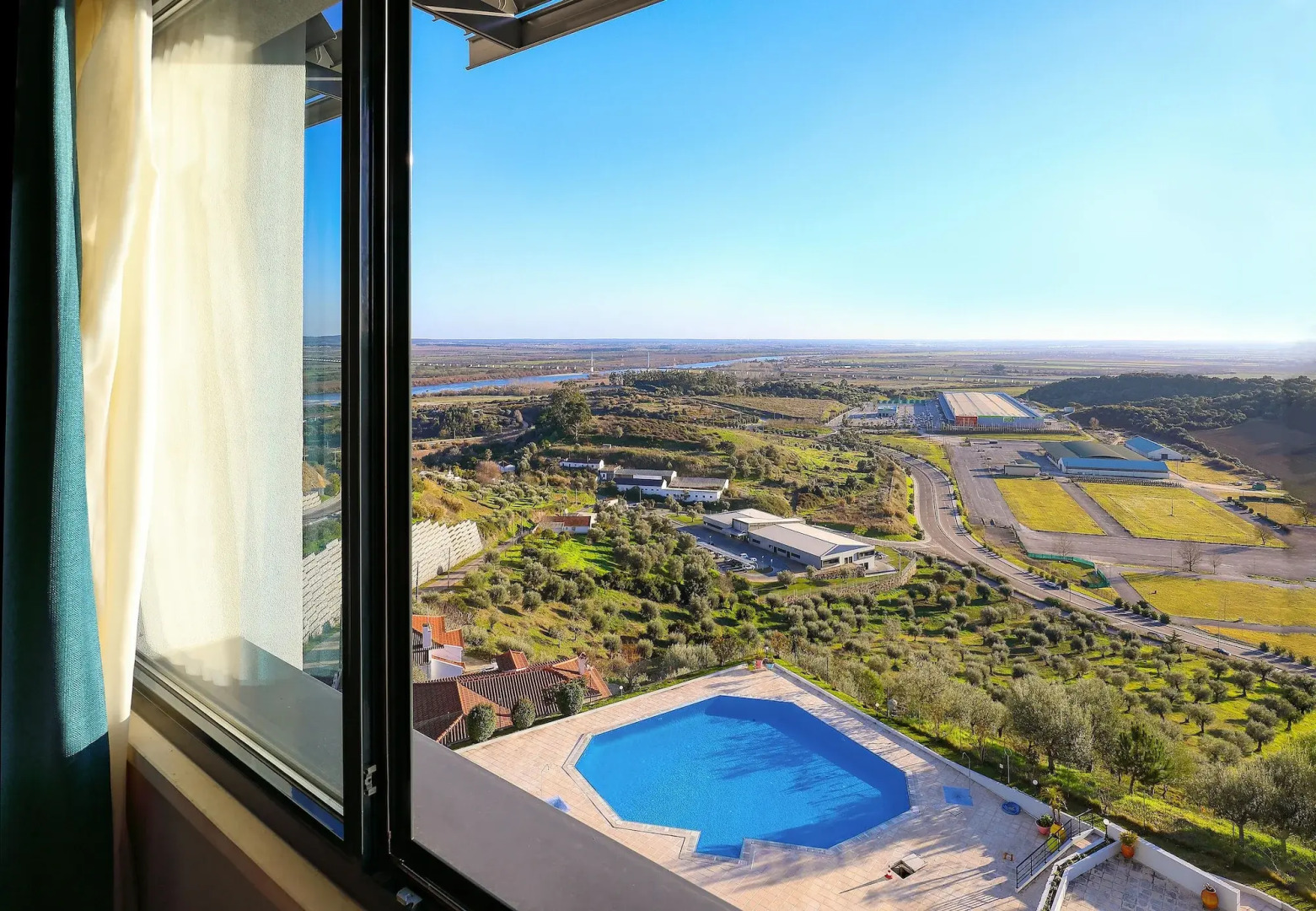 Отель Verdi Santarem