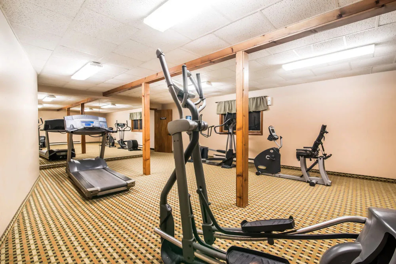 Econo Lodge Inn & Suites Lincoln