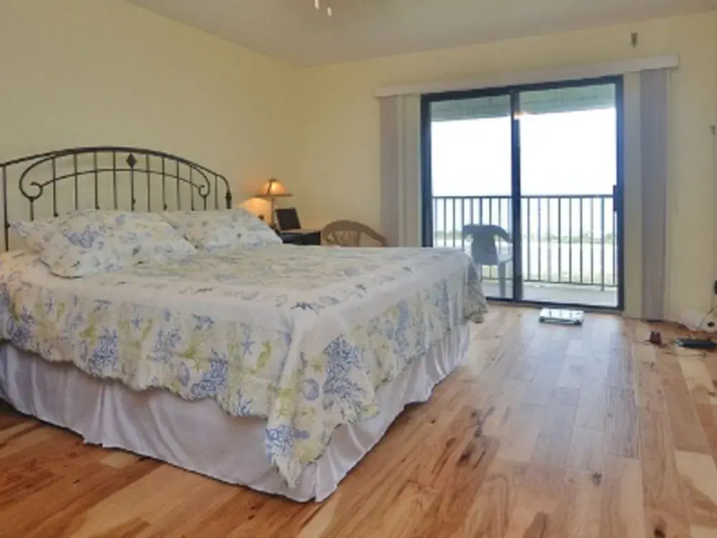 Sea Watch Villa 1790 by RedAwning