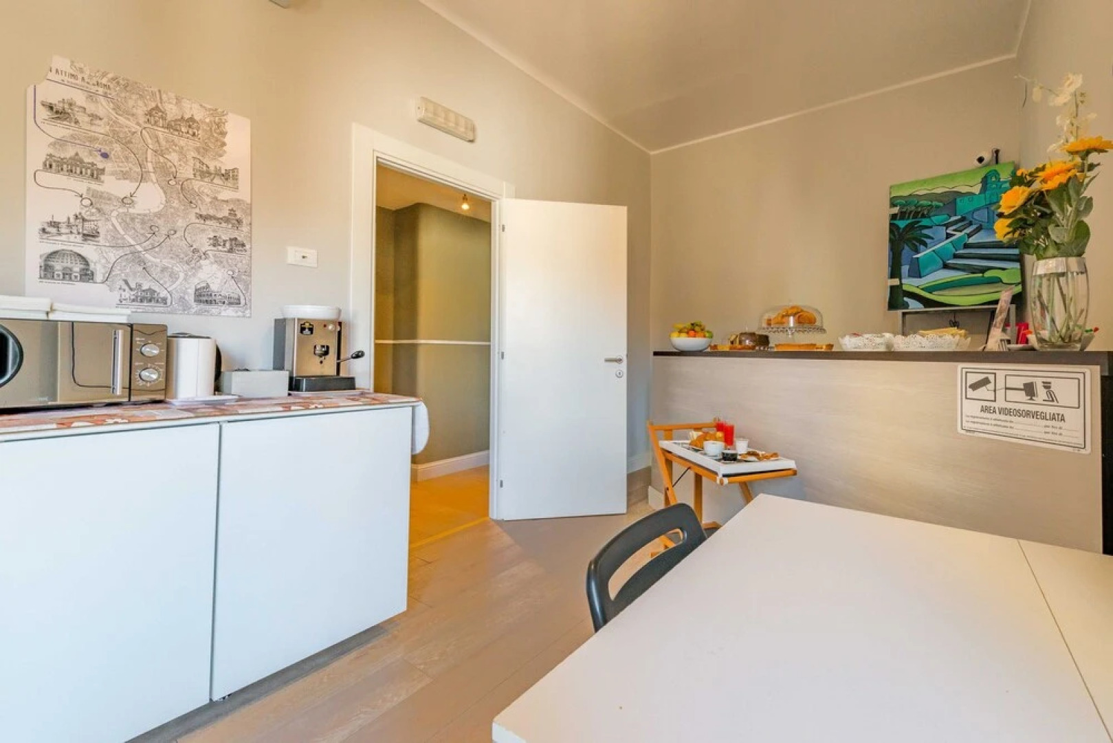 Un Attimo a Roma B&B
