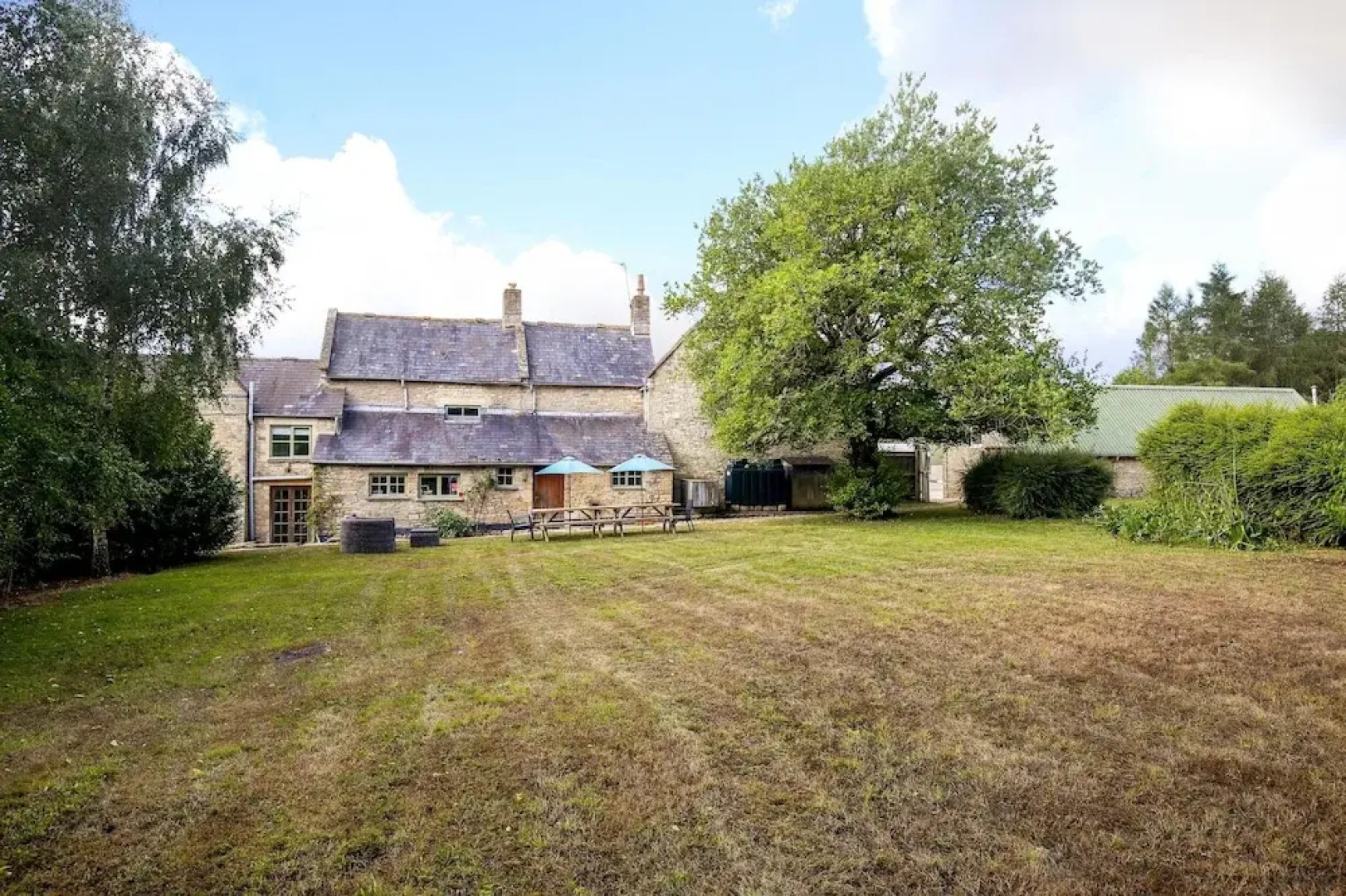 Rustic Cotswolds Farmhouse by Burford