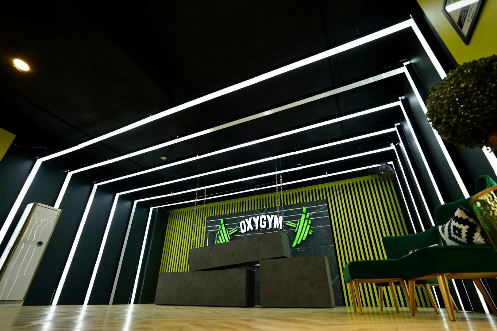 Oxygym Club Hotel & Suites