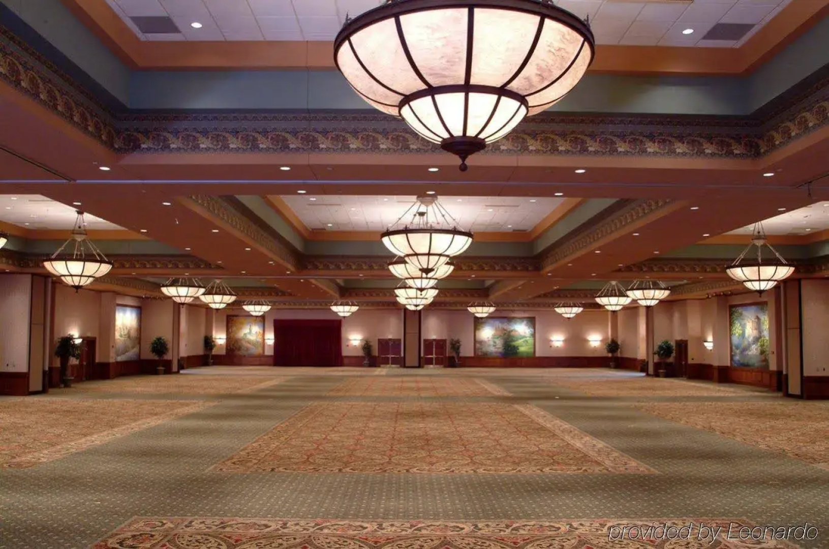 Chateau On The Lake Resort Spa and Convention Center