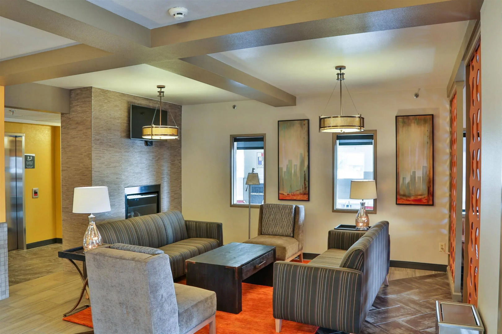 Best Western Plus The Four Corners Inn