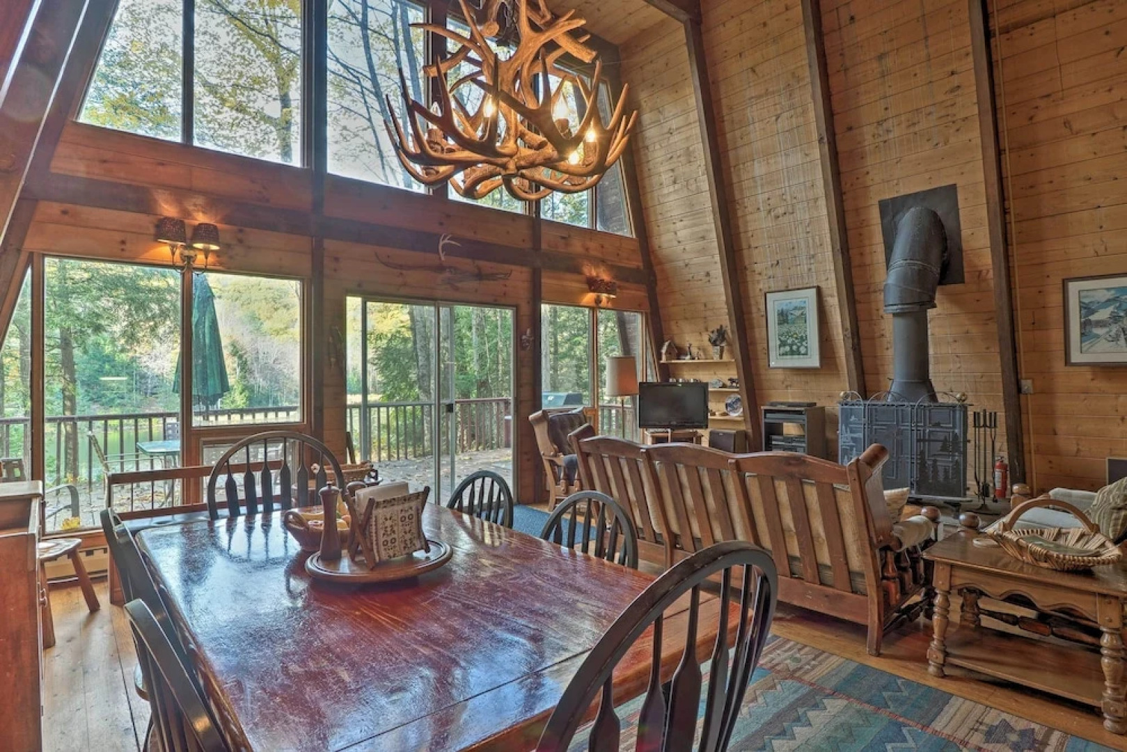 Lakefront Berkshires Retreat w/ Deck, Dock & Boat!