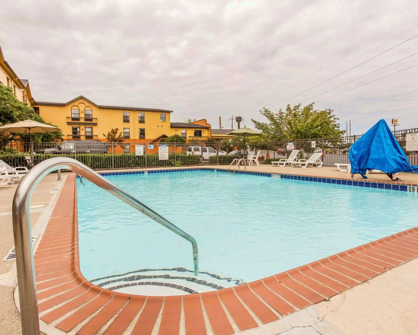 Quality Inn Marietta near Dobbins ARB