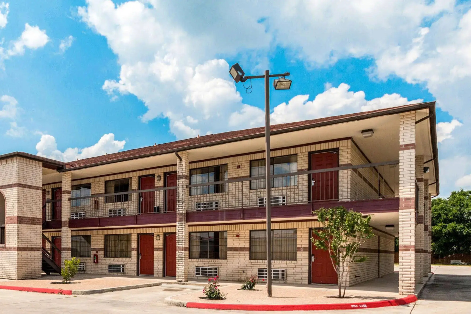 Quality Inn University near Downtown