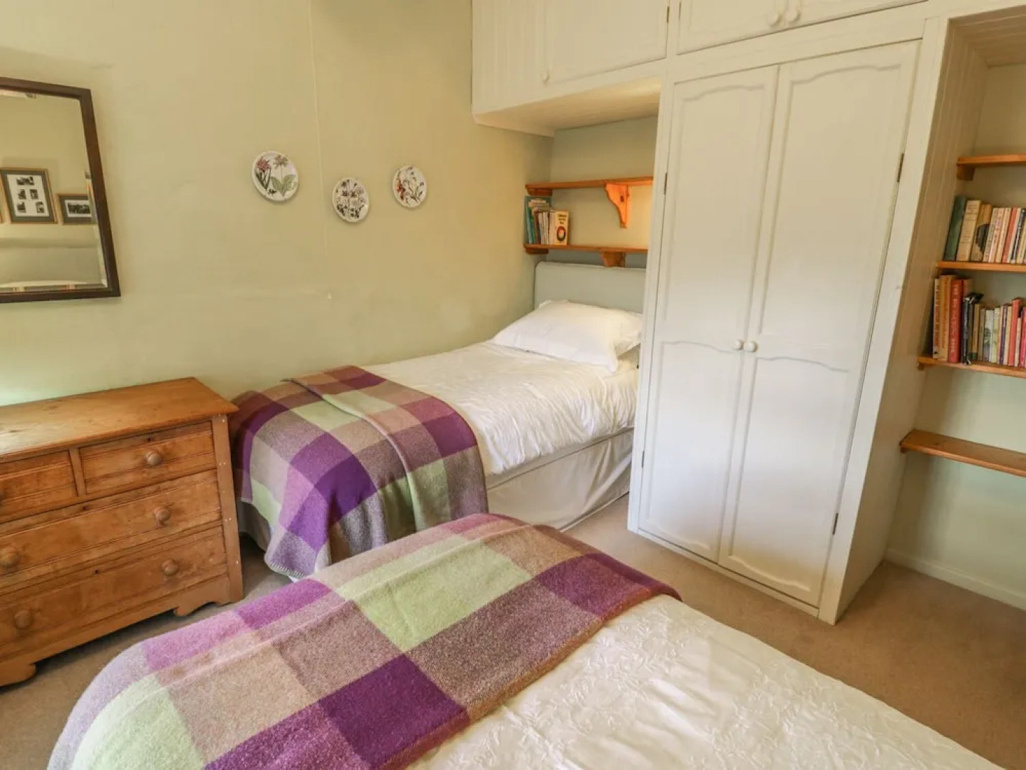 Ynys Pandy, Garndolbenmaen