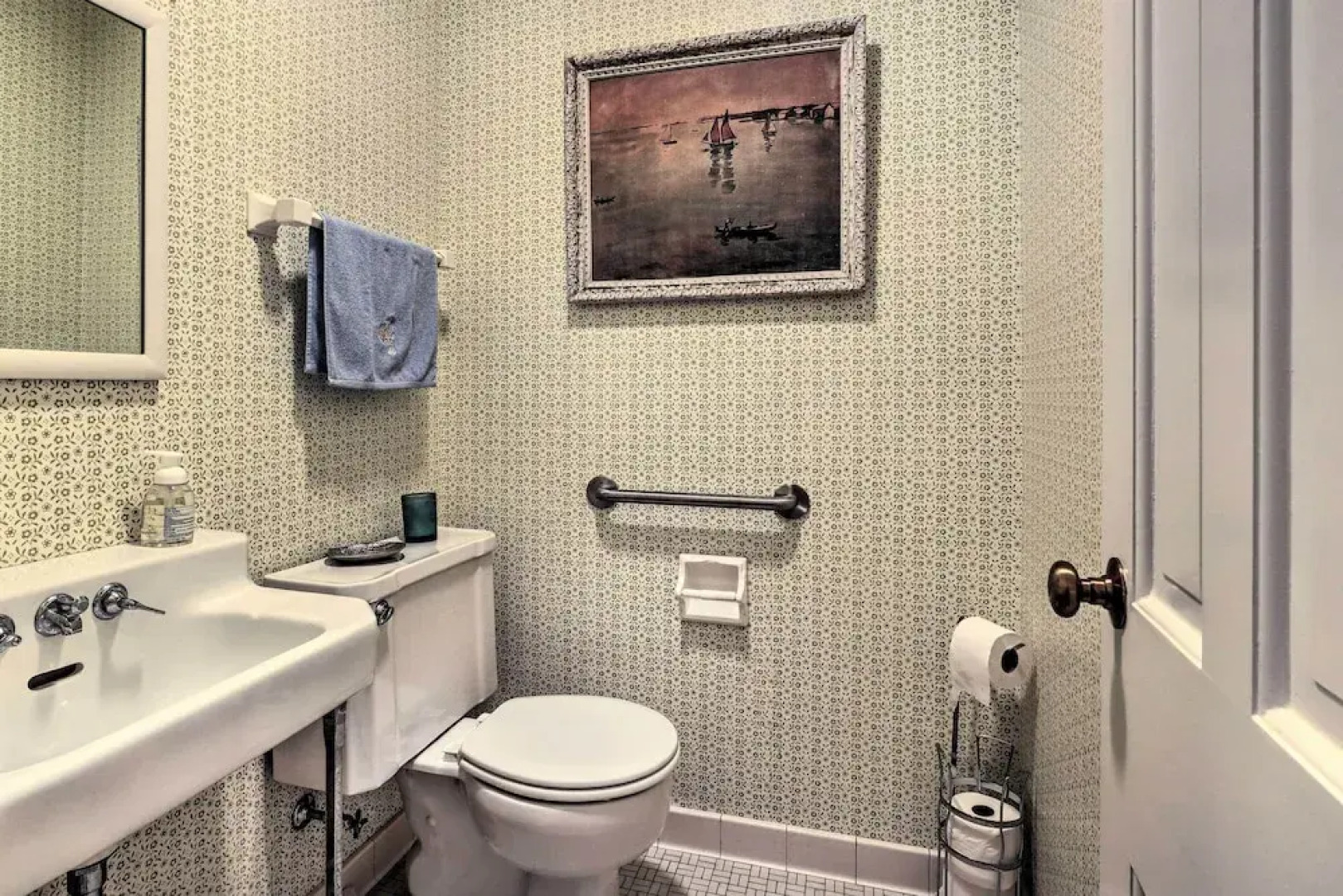 Sheboygan Home w/ Views of Lake & Lighthouse!