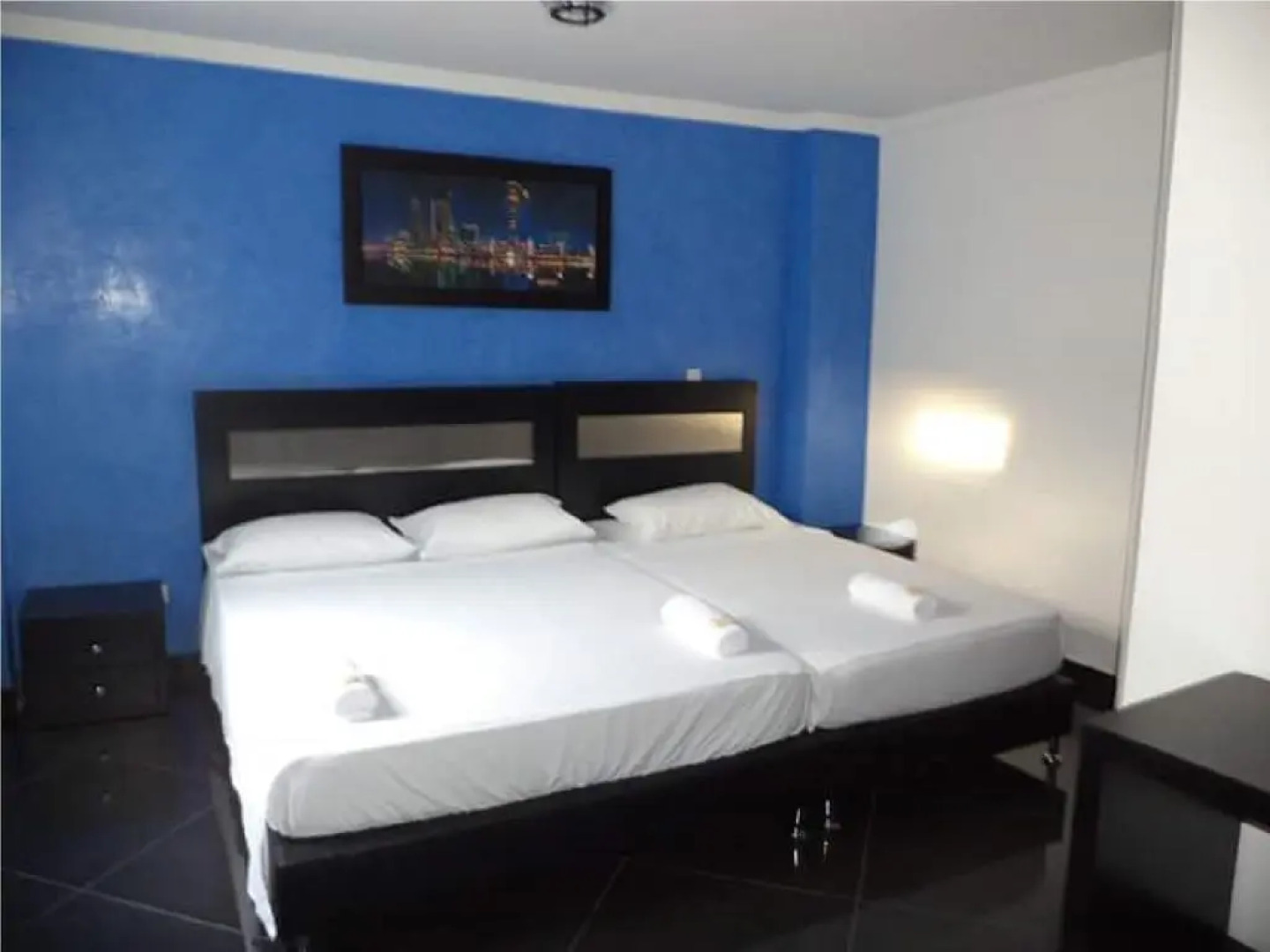 Ayenda 1225 Hotel Praga Medellin