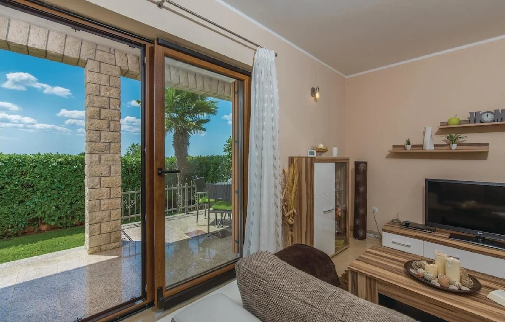 Stunning Home in Kastelir With Wifi and 2 Bedrooms